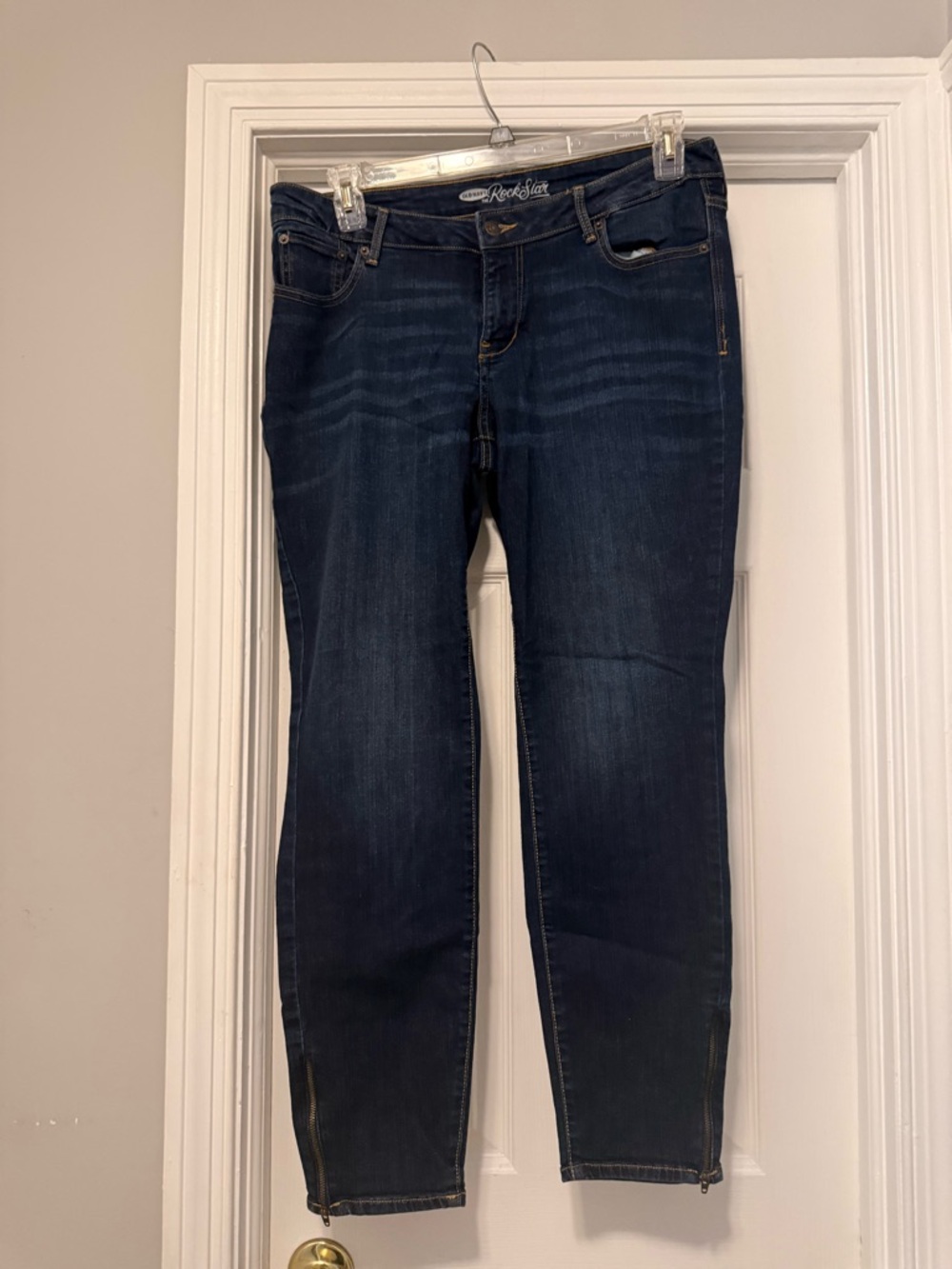Old Navy Rockstar Dark Wash Women’s Jeans